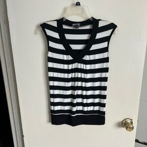 00’s Black and White Striped Sleeveless Top